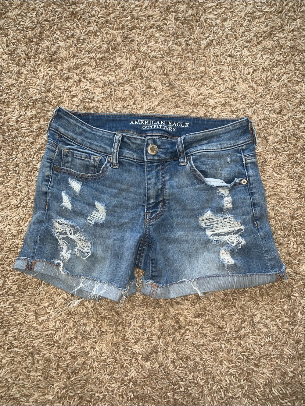 Women’s American Eagle Ripped Roll-Hem Midi Stretchy Blue Denim Shorts Size 4